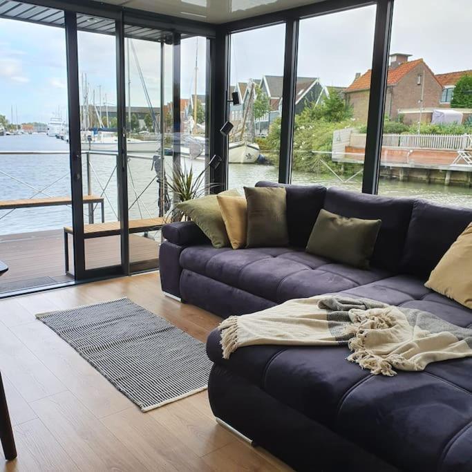 Modern, Brand New Houseboat Near Amsterdam Hotel Monnickendam Exterior foto
