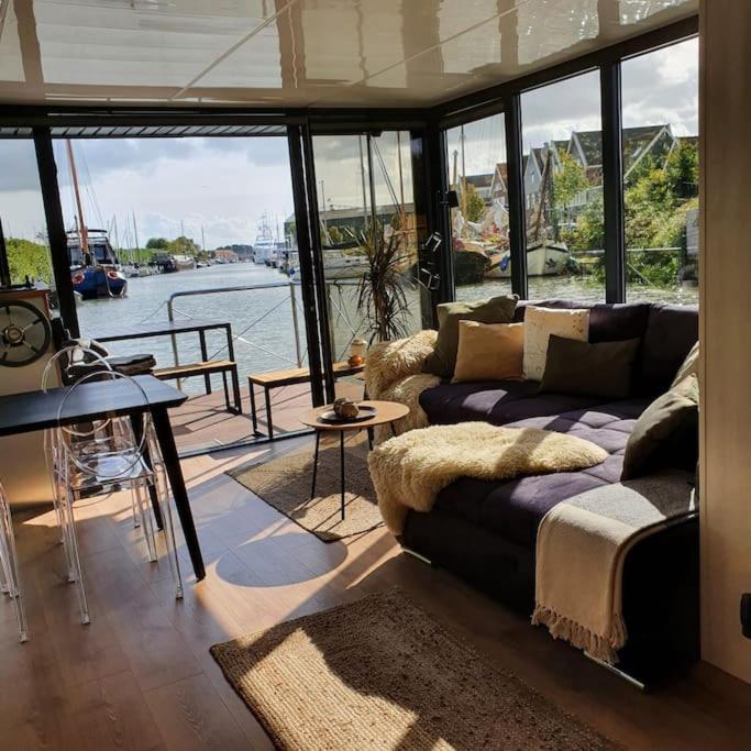 Modern, Brand New Houseboat Near Amsterdam Hotel Monnickendam Exterior foto